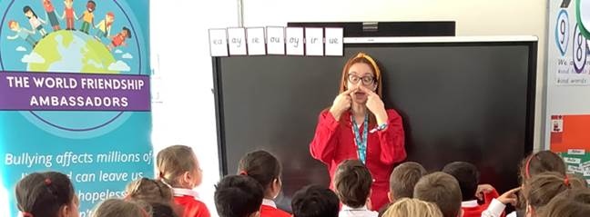 Anti-Bullying workshop presenter in front of the Year 1 class